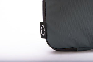 Outlab First Aid Kits - Recycled fabrics (0.6L) - INUK  BAGS